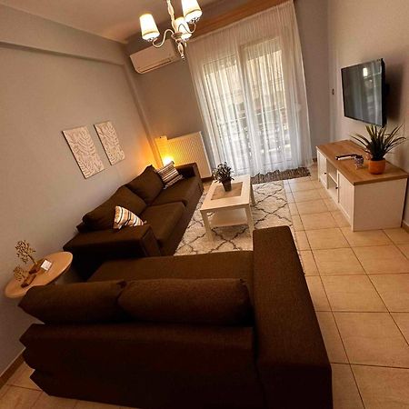 Elena'S Apartment Alexandroupolis Buitenkant foto